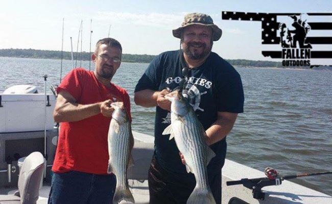 Big Fish Striper Fishing On Lake Texoma (21)